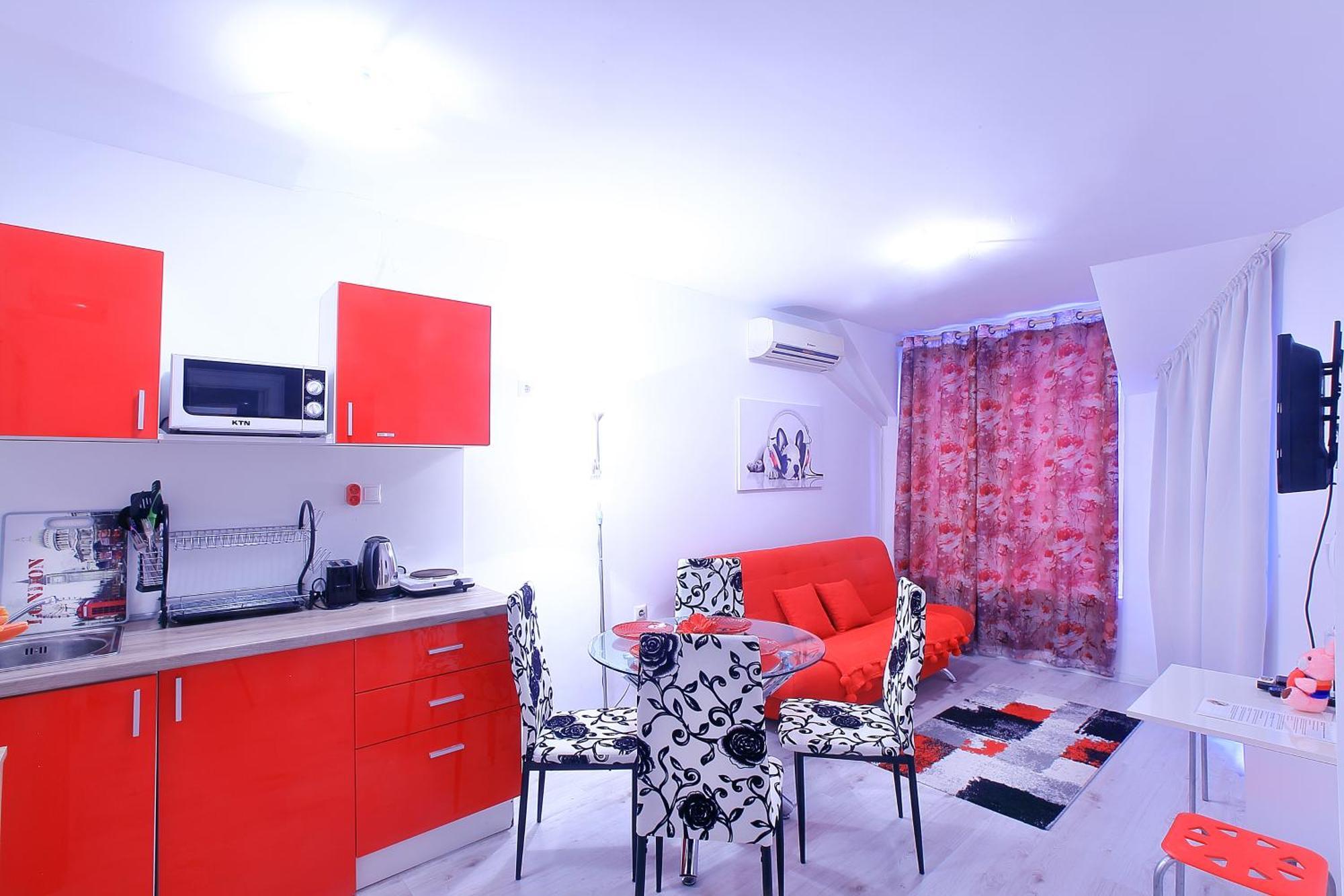 Private Apartment With Parking And Pool Balchik Eksteriør billede
