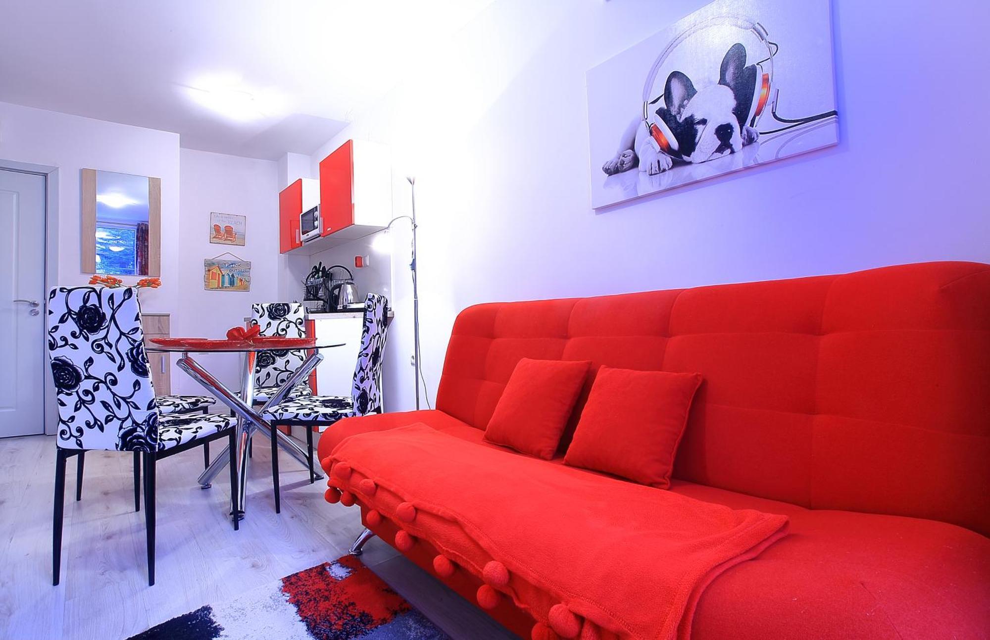 Private Apartment With Parking And Pool Balchik Eksteriør billede