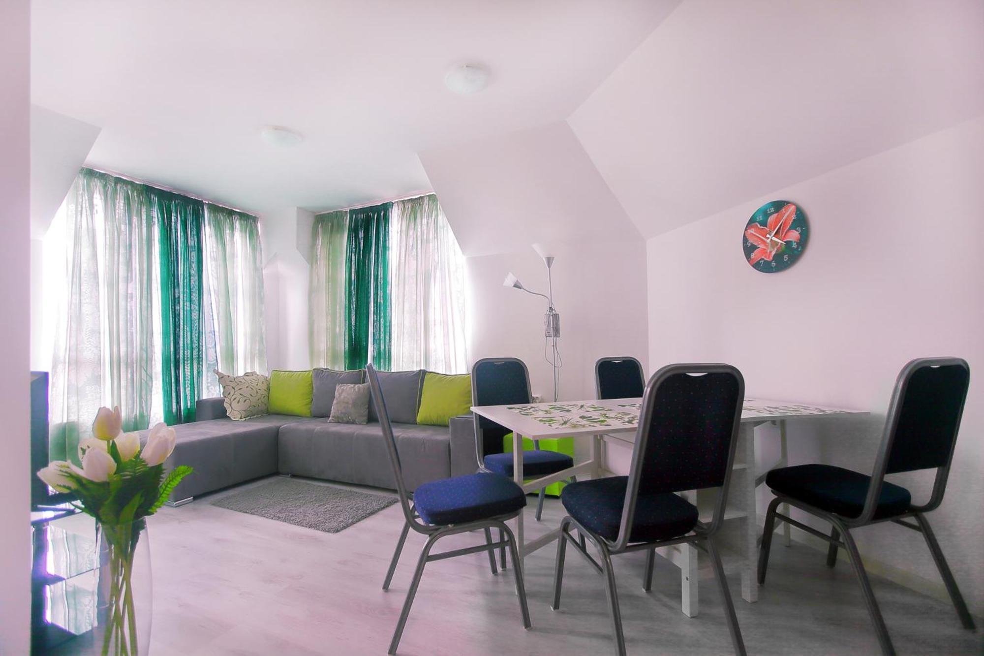 Private Apartment With Parking And Pool Balchik Eksteriør billede