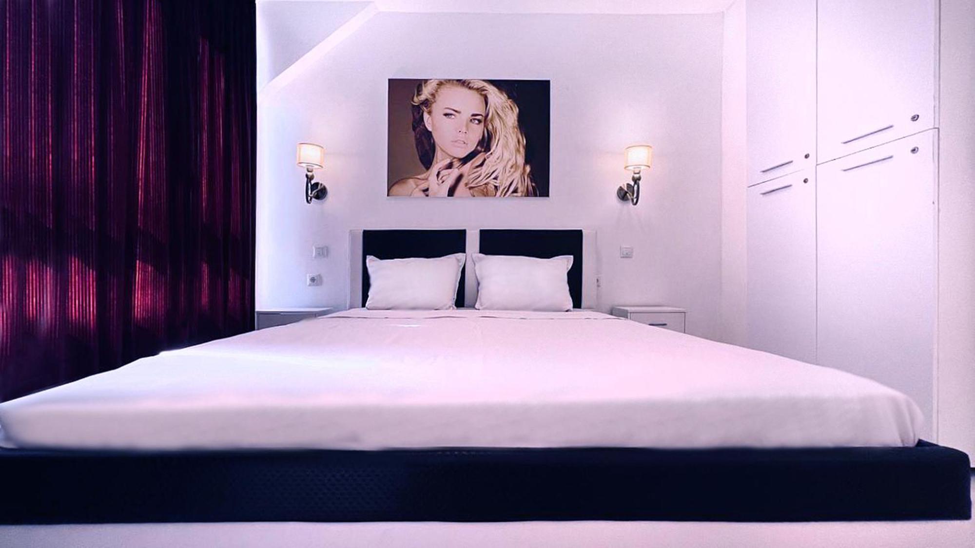 Private Apartment With Parking And Pool Balchik Eksteriør billede