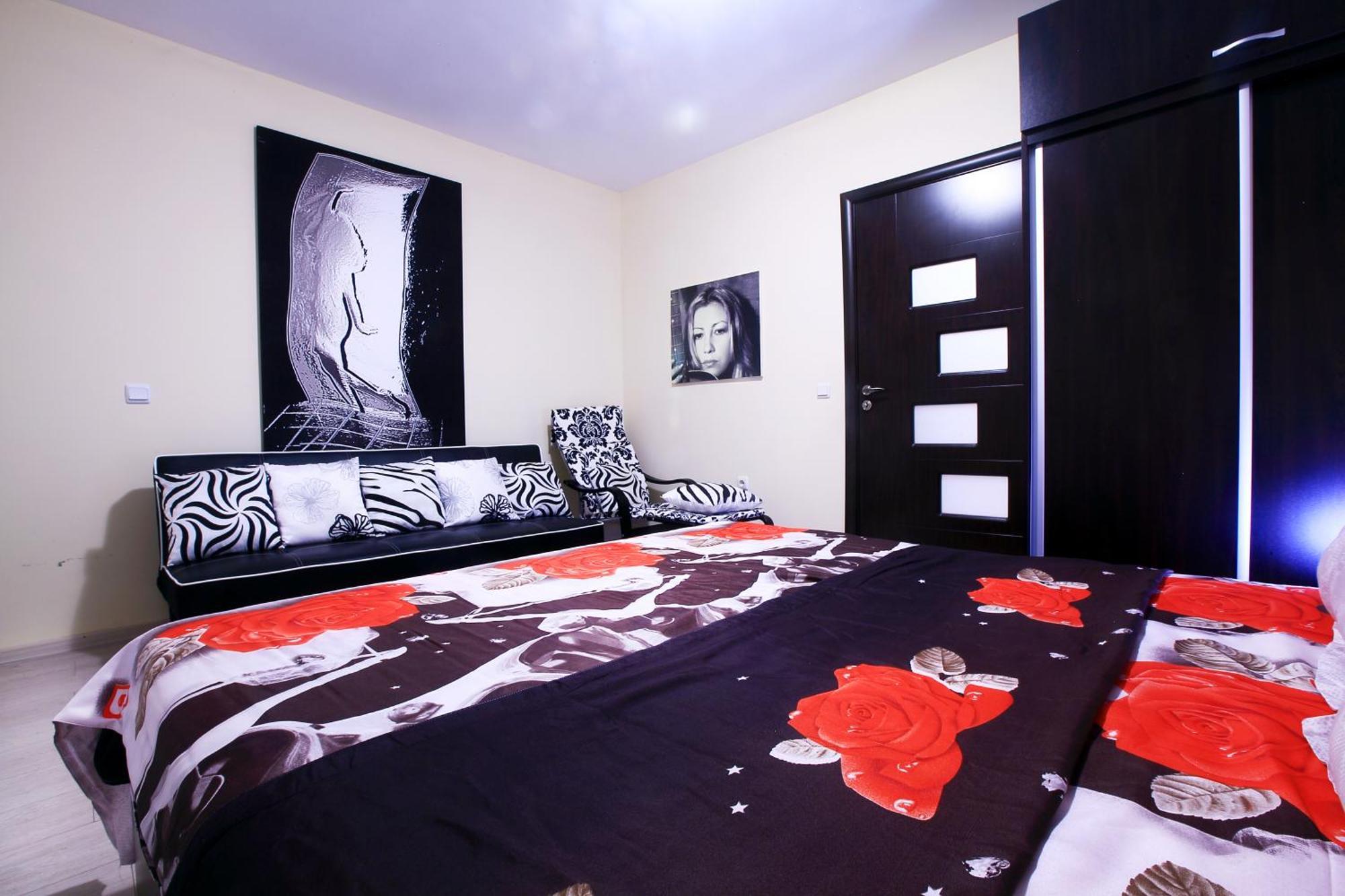 Private Apartment With Parking And Pool Balchik Eksteriør billede