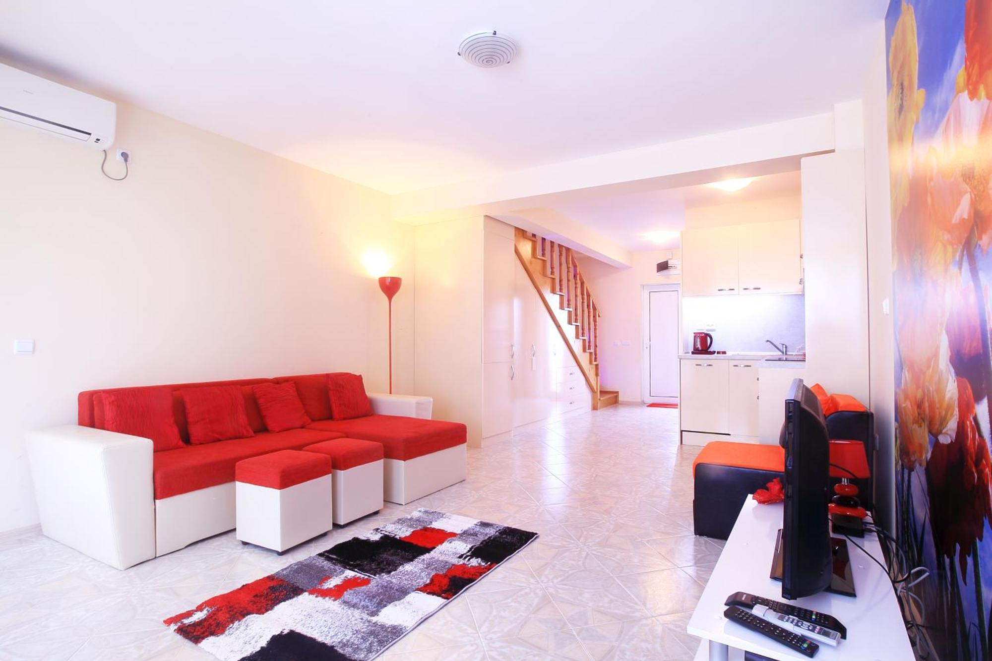 Private Apartment With Parking And Pool Balchik Eksteriør billede