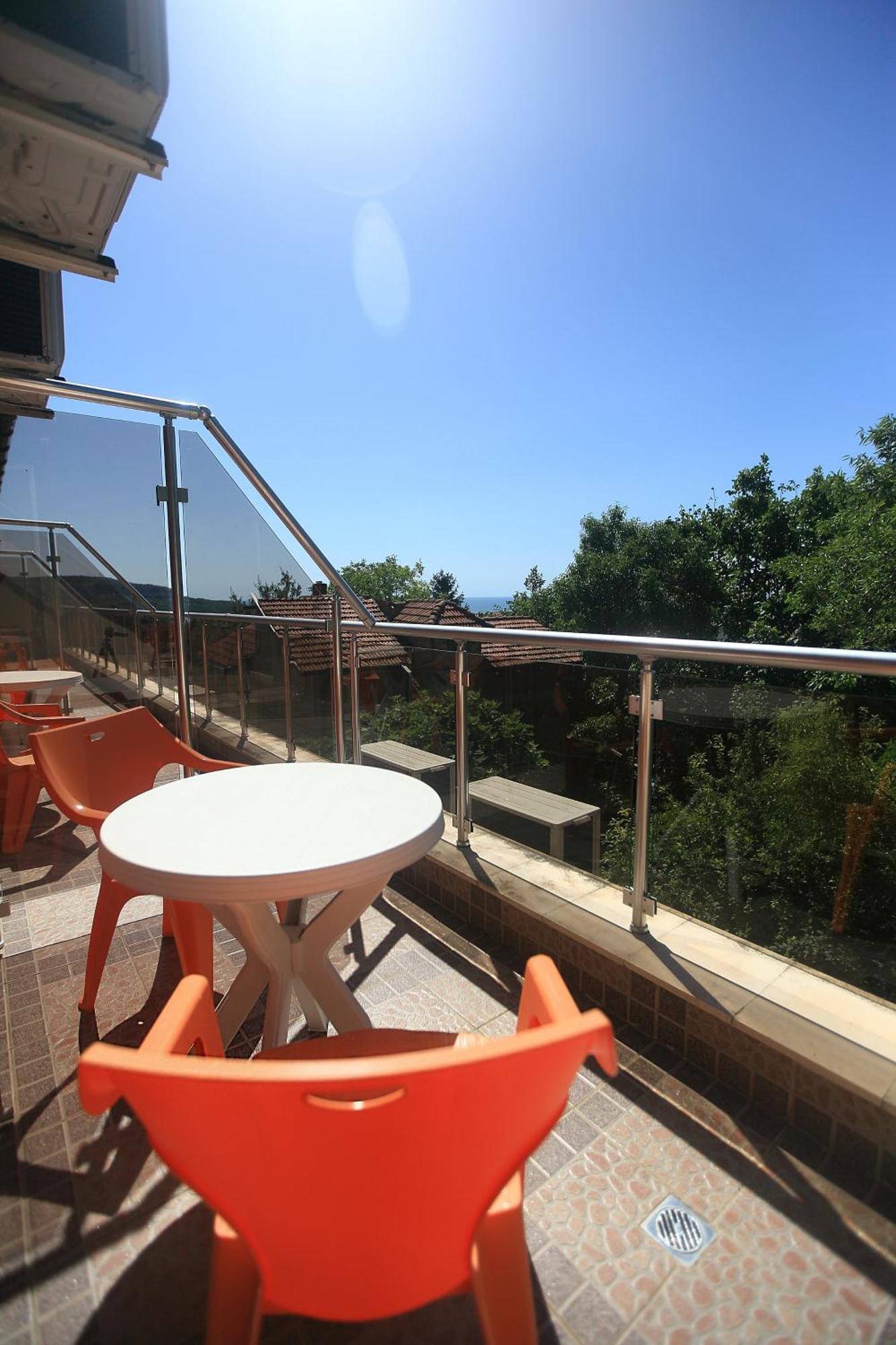 Private Apartment With Parking And Pool Balchik Eksteriør billede