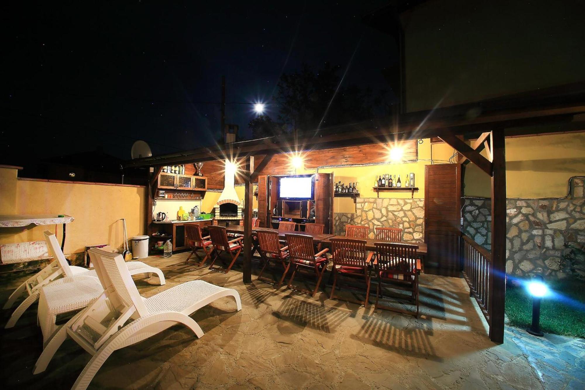 Private Apartment With Parking And Pool Balchik Eksteriør billede